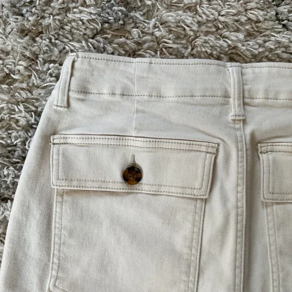 Liverpool Los Angeles Cream Utility Shorts Size 6 Off White Patch Pocket Stretch - Picture 6 of 12